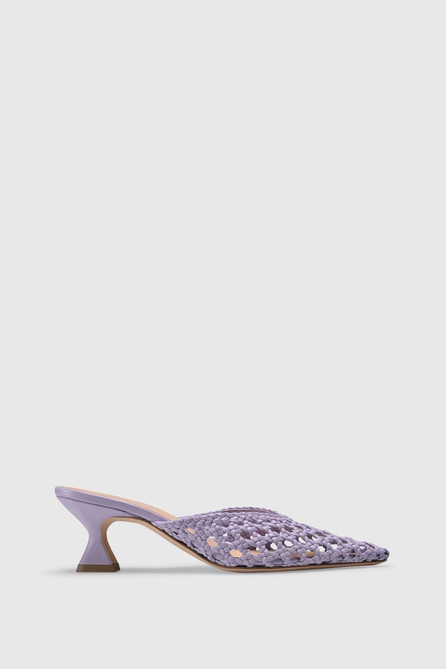 Unützer Women's Mule 9327A in Weiß with Chalk Tassel Design