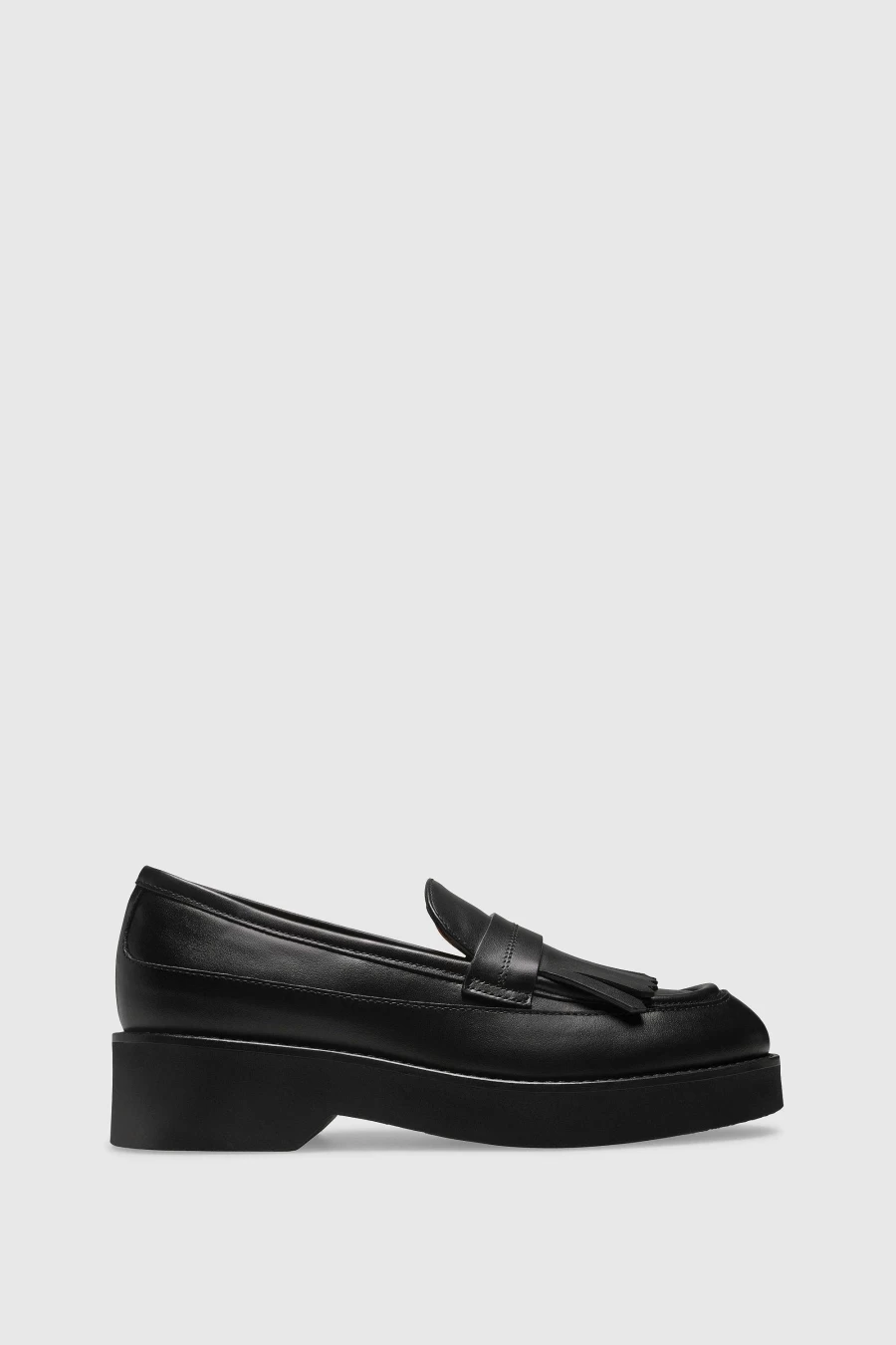 Unützer Women's Loafer 8101 in Schwarz Vitello Leather - Classic Black Slip-On Shoes