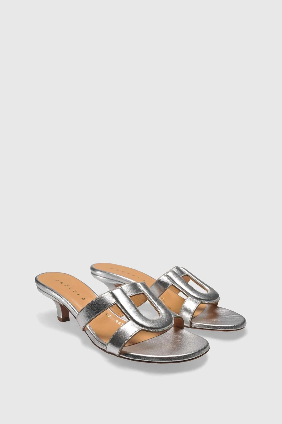 Unützer Women's Sandale 9429 Laminato in Silber - Elegant Silver Sandals for Women