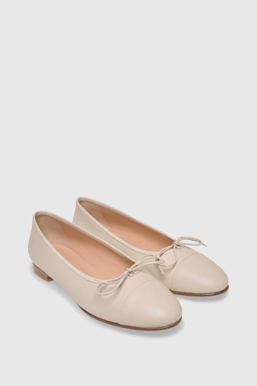 Unützer Women's Ballerina 963C Flats in Elfenbein Nappa Leather