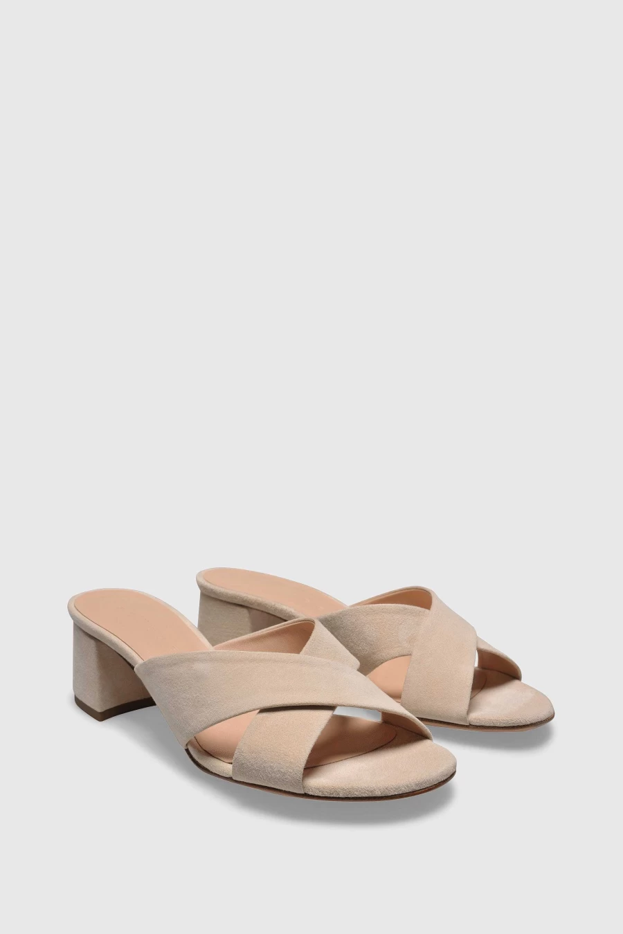 Unützer Women's Weiß Sandal 8656 in Macadamia Suede
