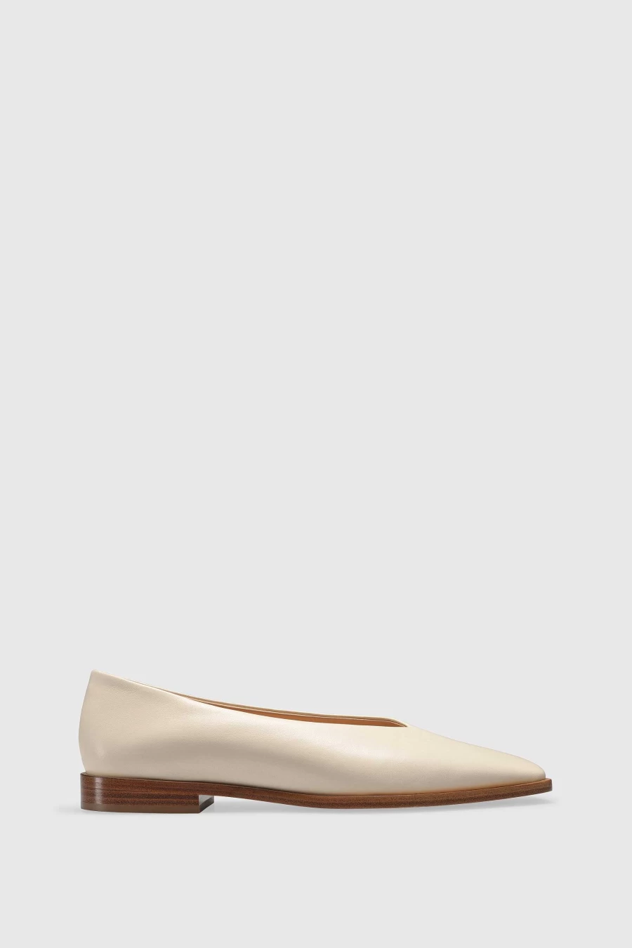 Unützer Women's Ballerina 9314 Chalk Tassel Flats in Weiß | Elegant Comfort Shoes