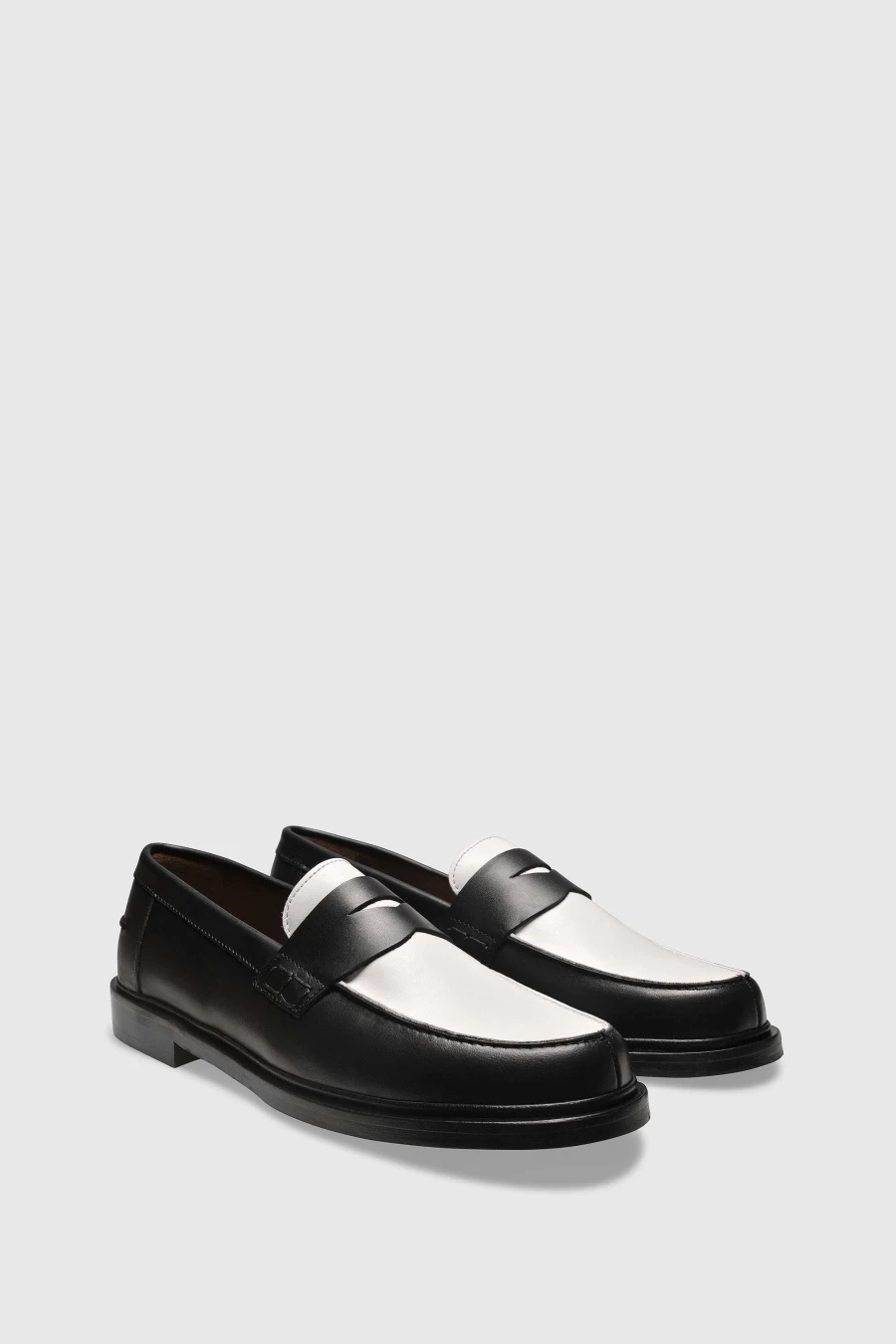 Unützer Men's Loafer 5000 in Schwarz/Weiß - Premium Vitello Leather Slip-On Shoes
