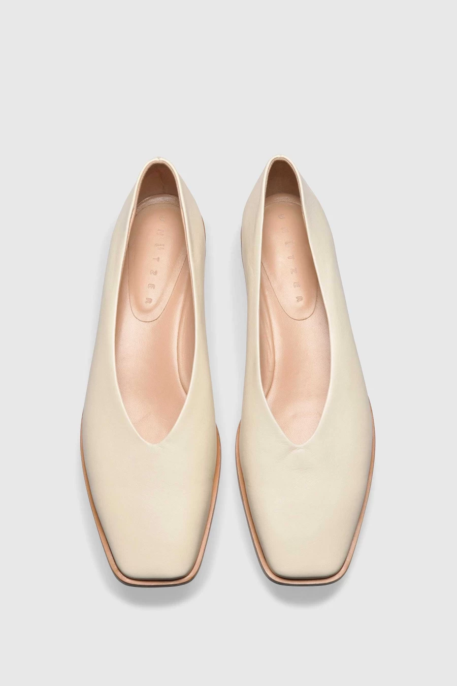Unützer Women's Ballerina 9314 Chalk Tassel Flats in Weiß | Elegant Comfort Shoes