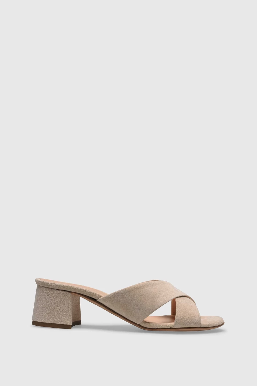 Unützer Women's Weiß Sandal 8656 in Macadamia Suede