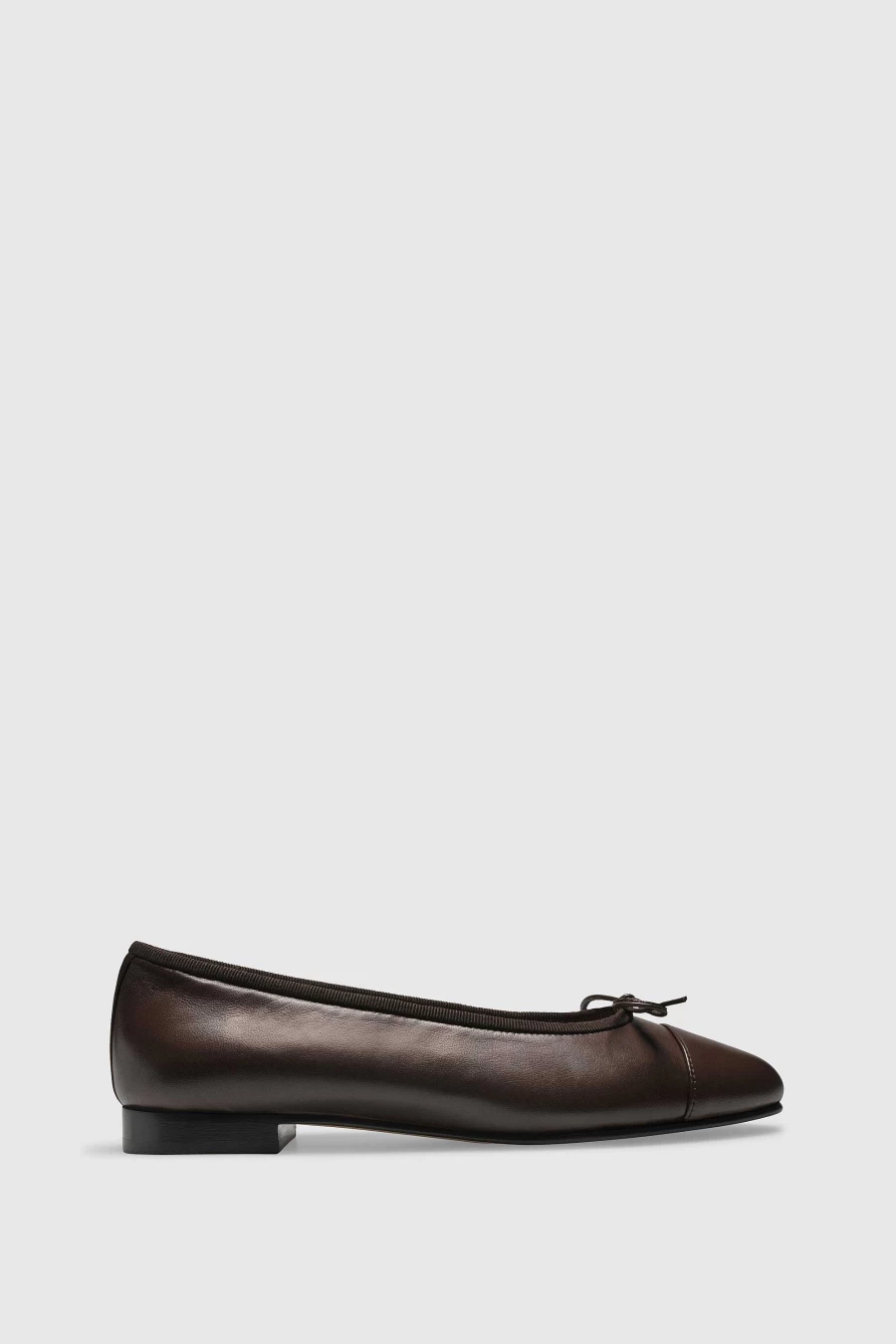 Unützer Ballerina 963 Nappa Leather Shoes for Women in Schwarz - Paint Black Elegant Flats