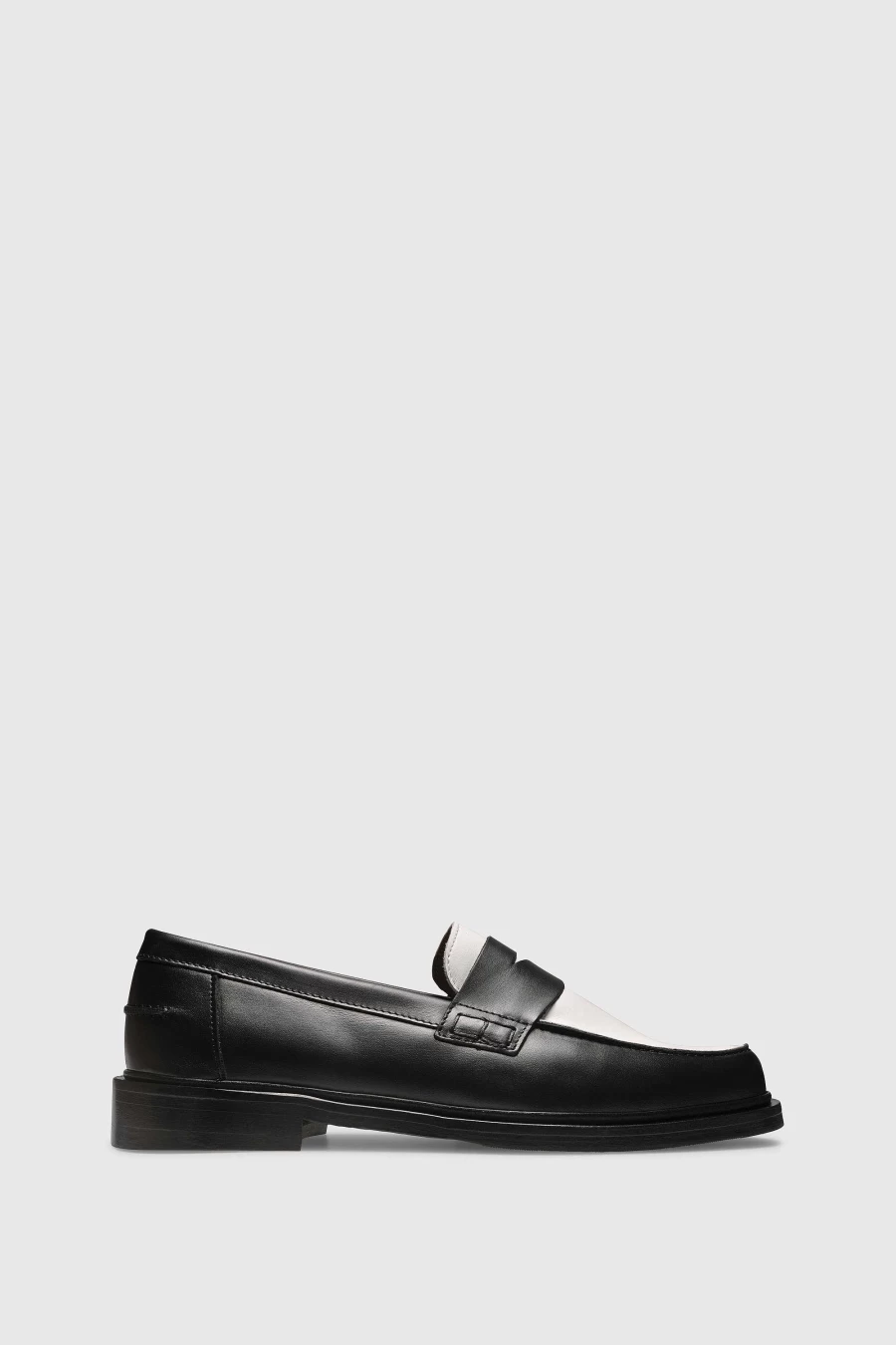 Unützer Women's Schwarz Vitello Loafer 5000 - Classic Black Slip-On Shoes