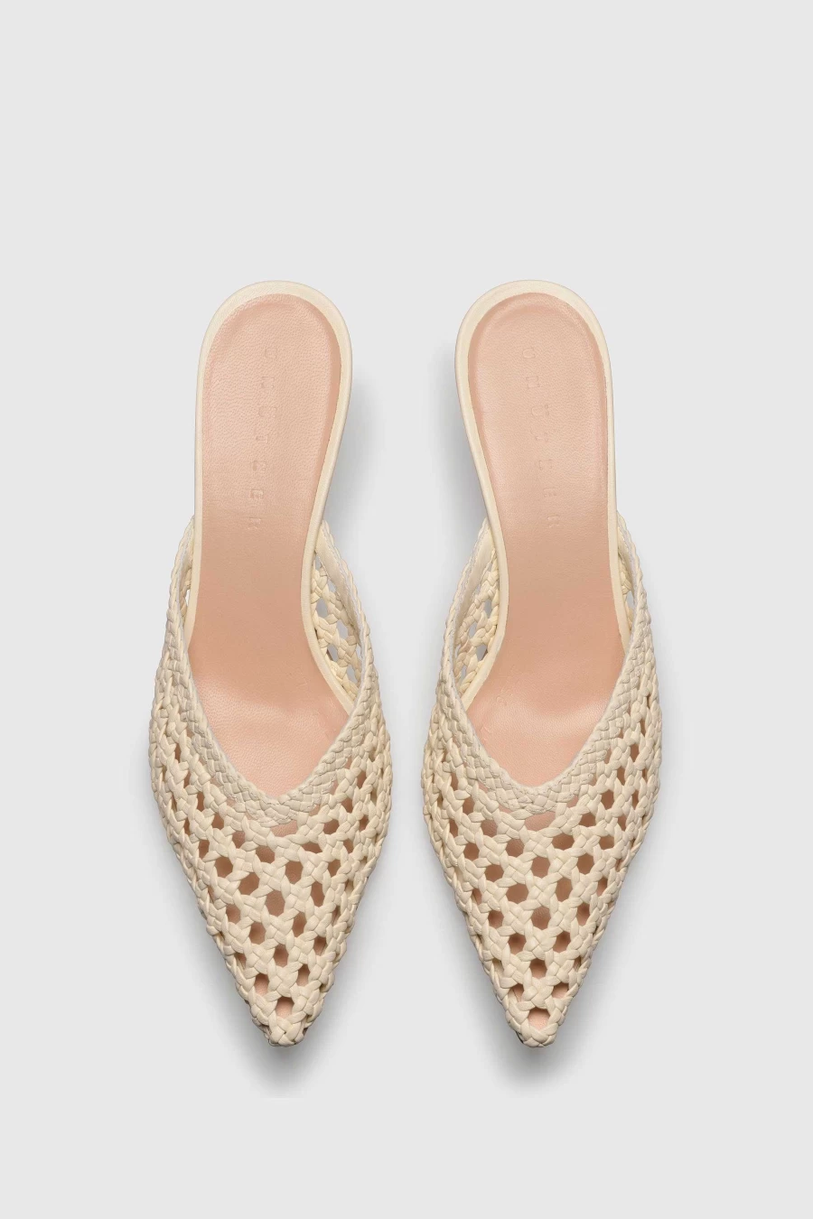 Unützer Women's Mule 9327A in Weiß with Chalk Tassel Design