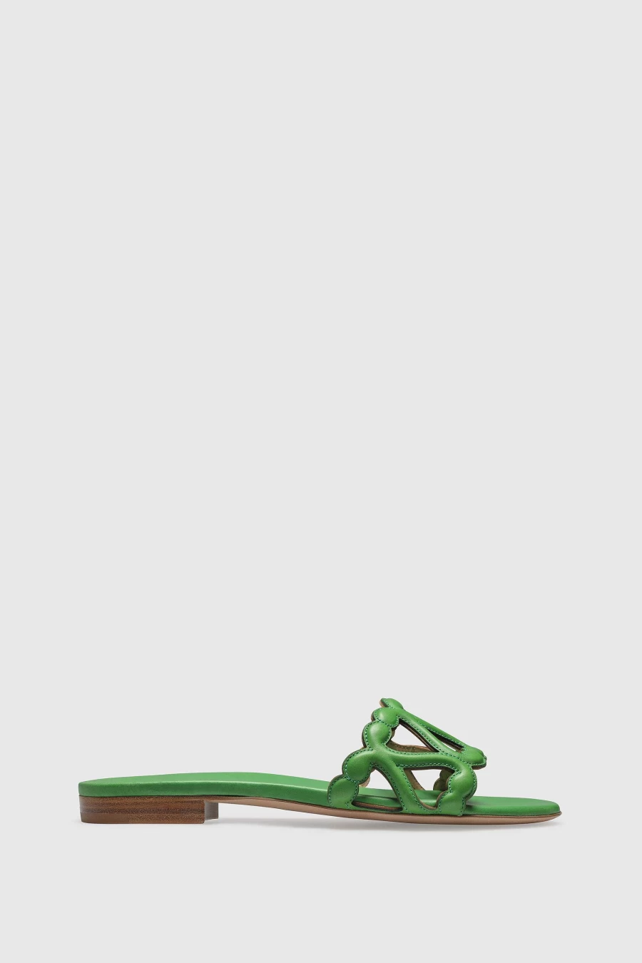 Unützer Women's Sandal 9304 in Green with Mousse Bottle Design